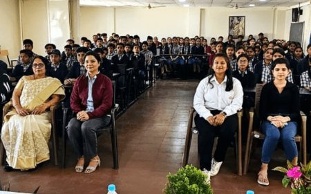 Spiritual Guide Devyaani Hada took session on Handling exam stress | Indore