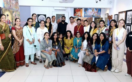 क्रिएट स्टोरीज की प्रदर्शनी कला के रंग