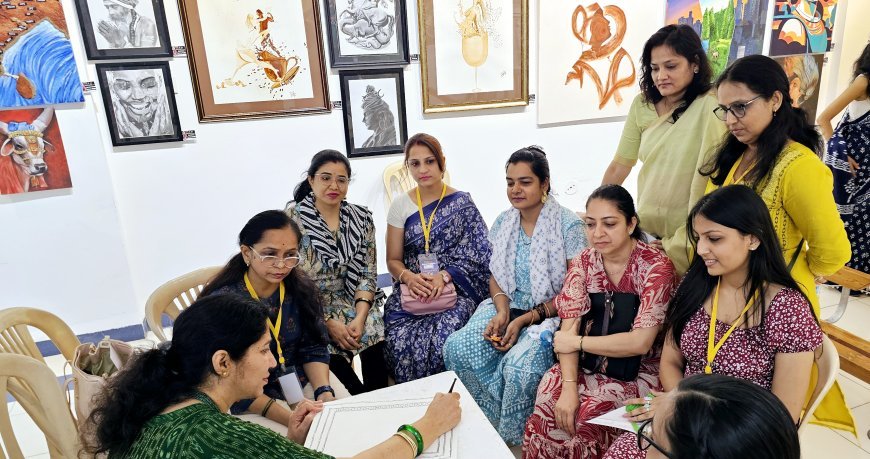 कला के रंग प्रकृति के संग , कहते कहानी रंगों की जुवानी