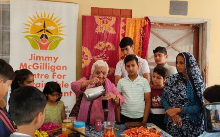 From petals to powders: Indore's village Sanawadiya turns to nature for Holi hues