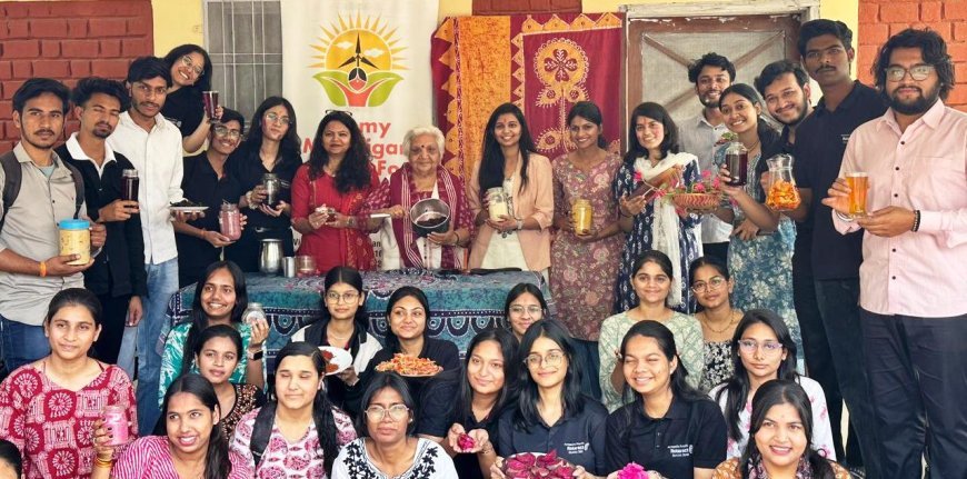 Indore Students Learn to Make Natural Holi Colors from Padma Shri Janak Palta McGilligan