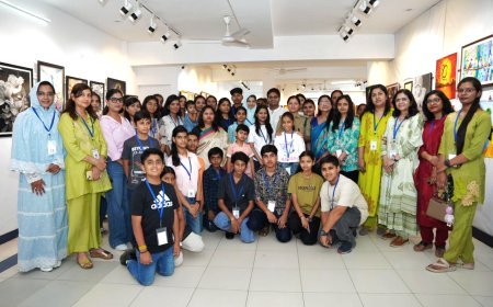 Vibrant Hues of ‘Kala Ke Rang’ National Art Exhibition Light Up Indore on World Art Day