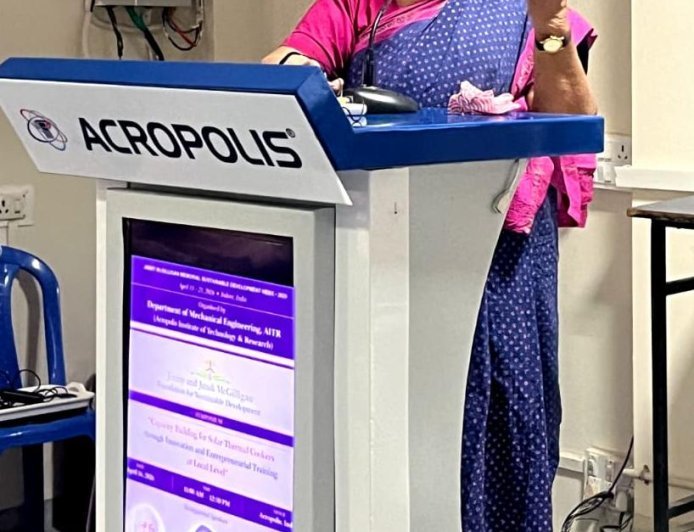 जिम्मी मगिलिगन की याद में एक्रोपोलिस में सोलर इनोवेशन व उद्यमिता प्रशिक्षण आयोजित