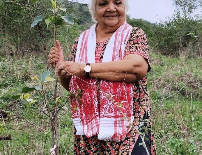जनक दीदी पौधे लगाकर मनाएंगी अपना 41 वां "रक्षा-बंधन" 