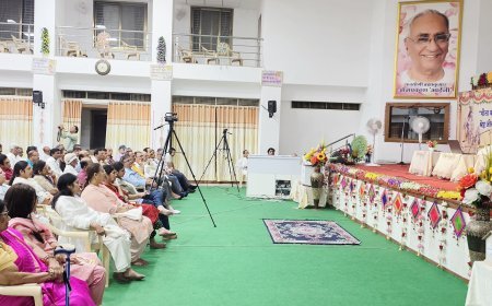 खुश रहने के लिए सदा परमात्मा का धन्यवाद करें"- ब्रह्माकुमारी वीणा दीदी